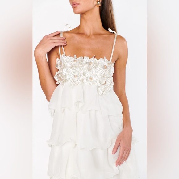 NEW Show Me Your Mumu Gabriella Maxi Dress White Enchanted Embellishment Small - Picture 5 of 11